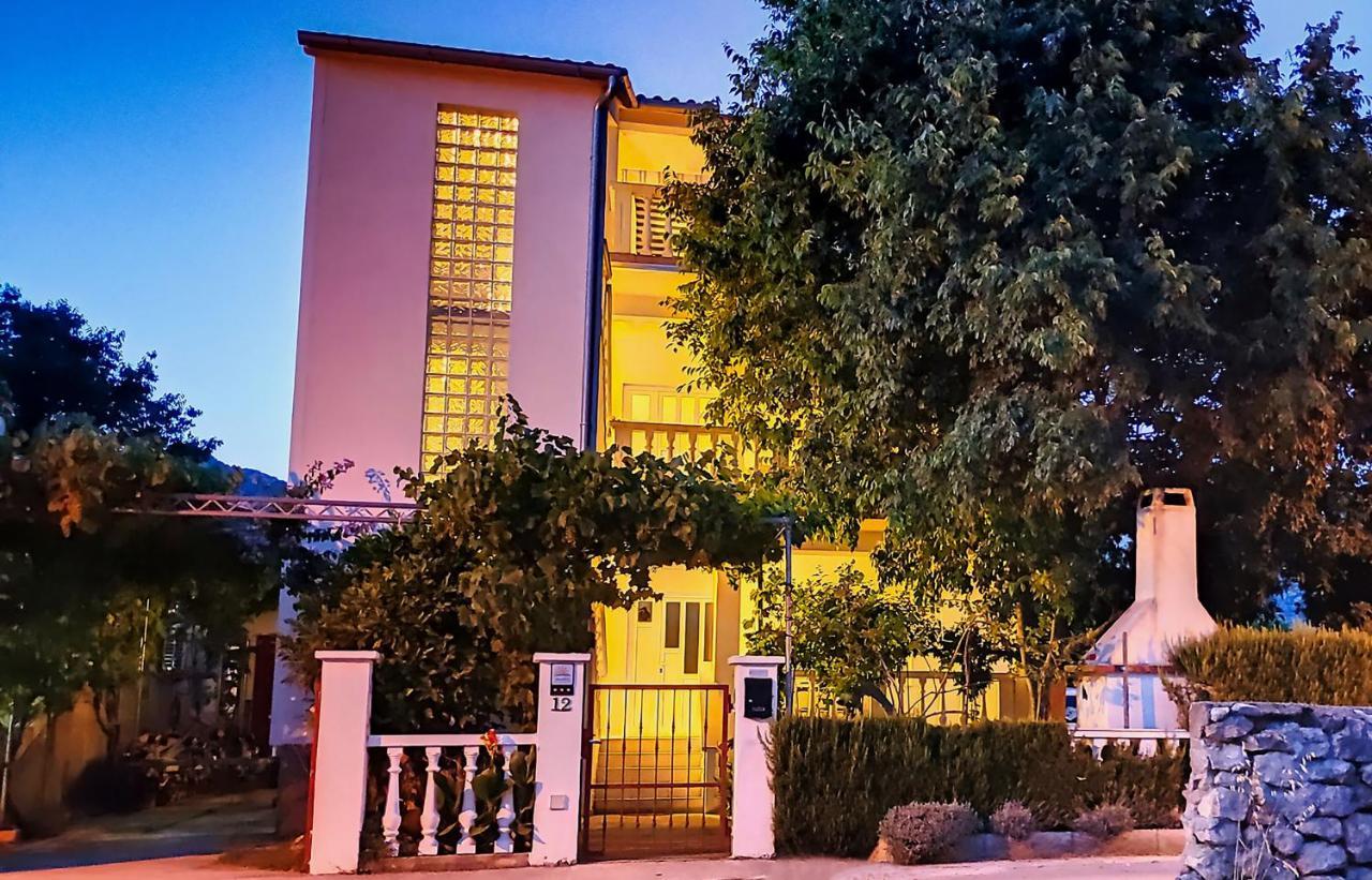 Apartment Amigo Селине Екстер'єр фото