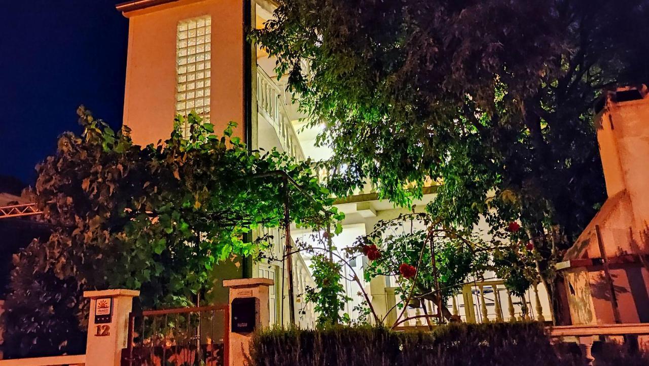 Apartment Amigo Селине Екстер'єр фото